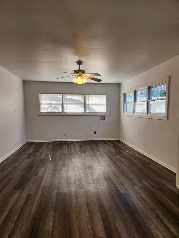 Building Photo - 4519 Avenue Q 1/2