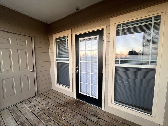 Interior Photo - Wesley Kensington Apartments at Stonecrest