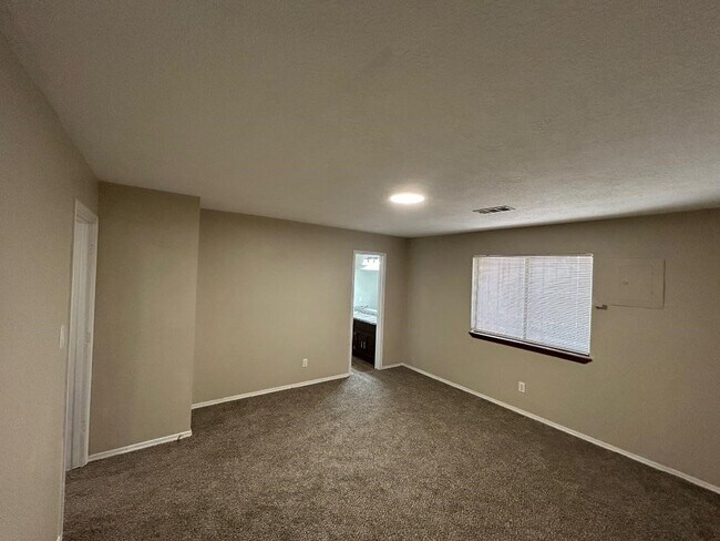 Foto del edificio - 7001 Prairie Rd NE