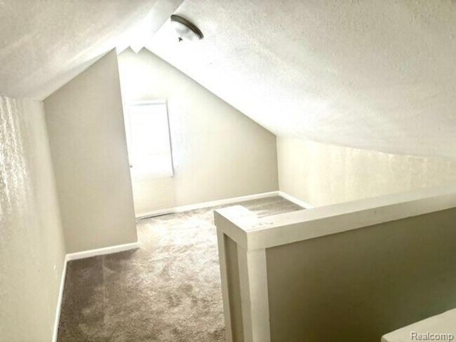 Foto del edificio - 28449 Glenwood St