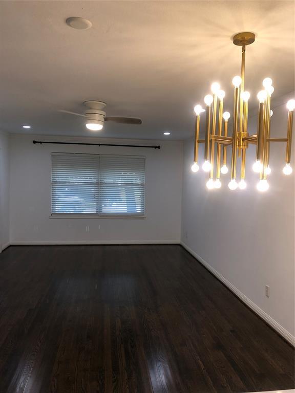 Foto del edificio - 1402 Chamboard Ln