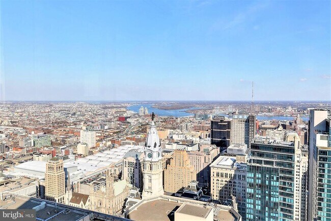 Building Photo - 50 S 16th St