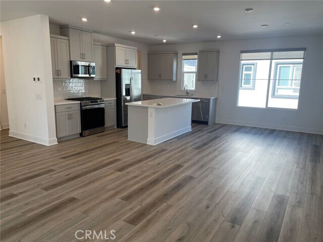 Building Photo - 204 Abacus