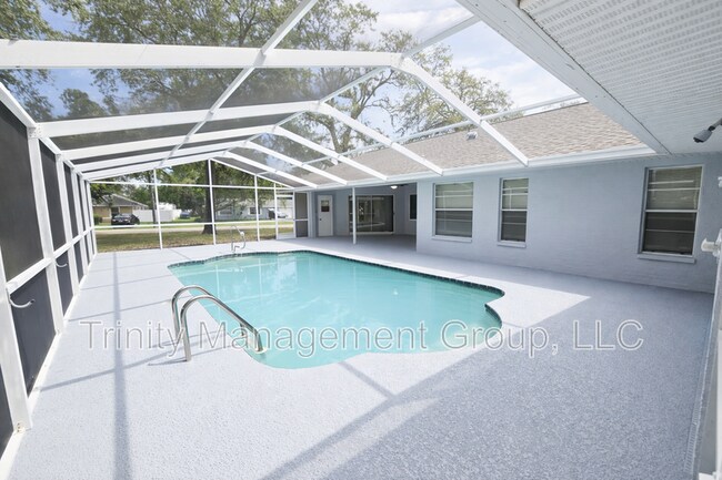 Building Photo - 7409 Balsam St