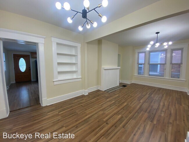 Building Photo - 4 br, 3 bath House - 76 E. 11th Ave.