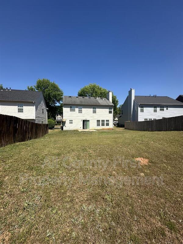 Foto del edificio - 2274 Silver Maple Cir