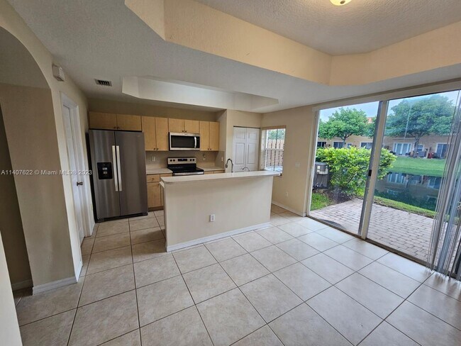 Building Photo - 4962 Windward Way