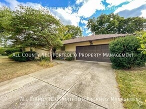 Building Photo - 3054 N Star Rd