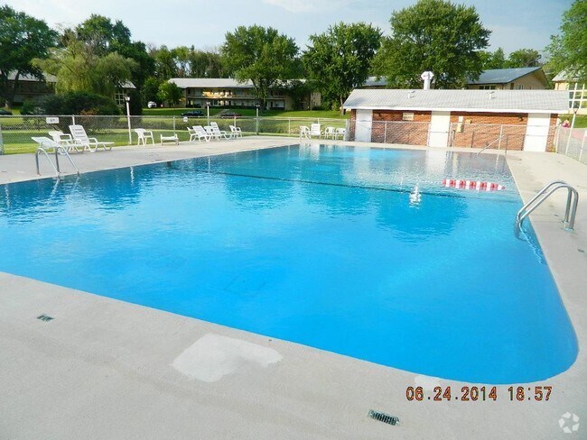 Piscina - King Arthur Apartments