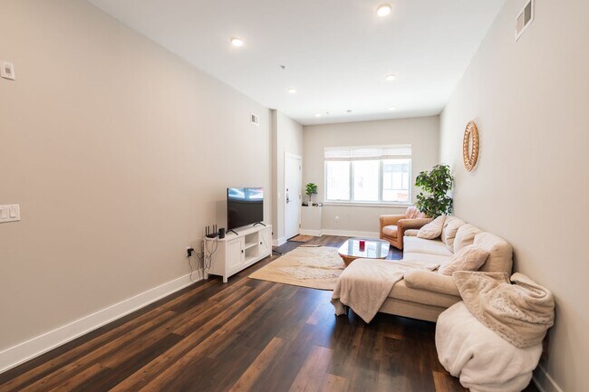 Foto del edificio - 711 N 16th St