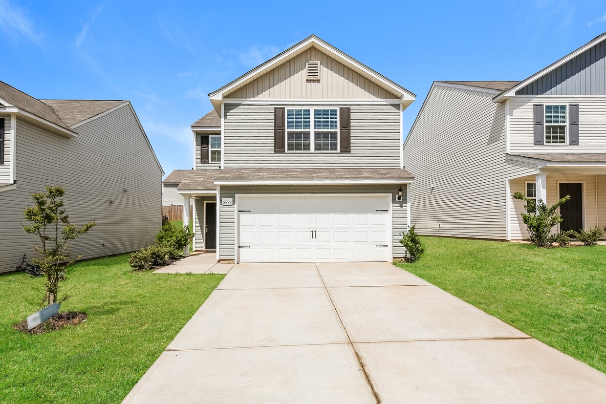 Primary Photo - 2233 Southlea Dr