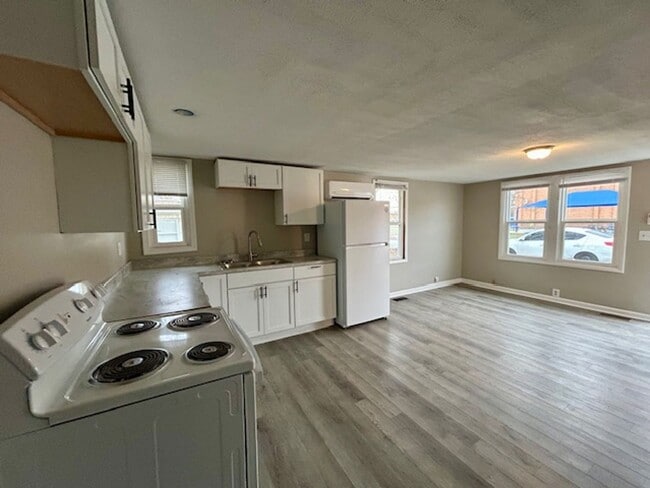 Foto del edificio - 1408 Holland St