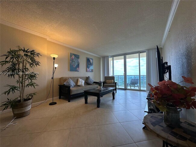 Foto del edificio - 2501 S Ocean Dr