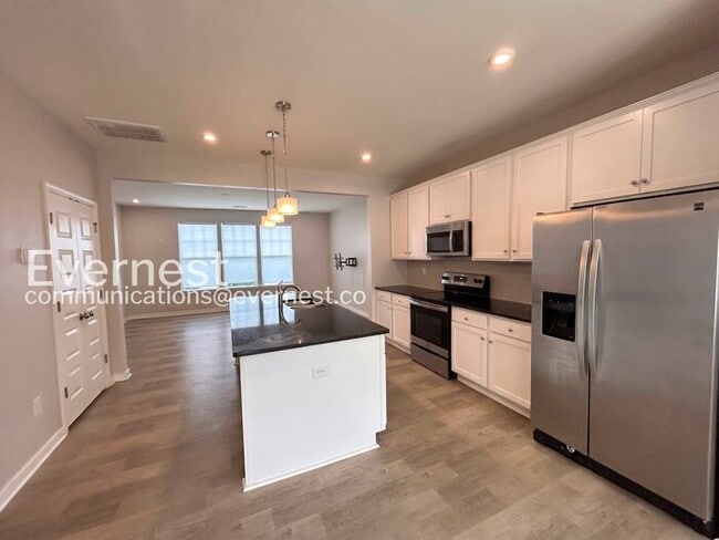 Foto del edificio - 7731 Leeds Castle Ln