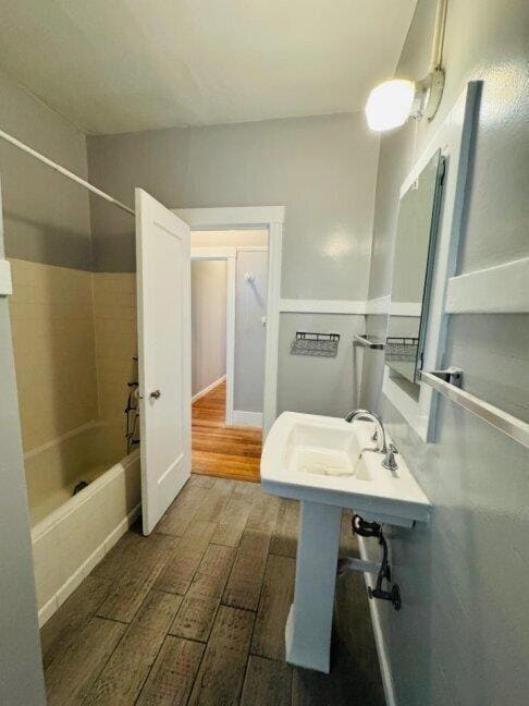 Foto del edificio - 2366 Virginia St