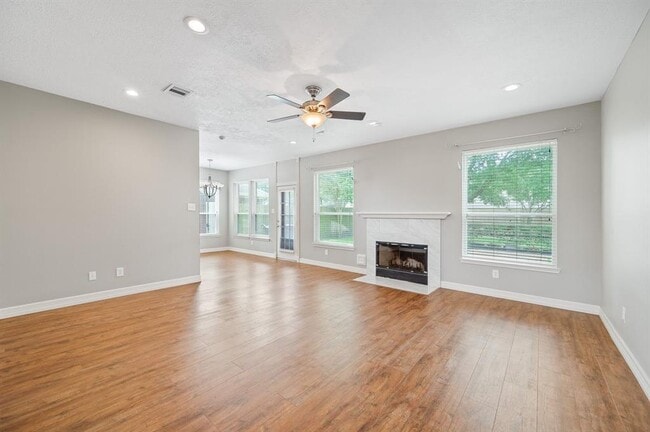 Building Photo - 209 McVoy Dr