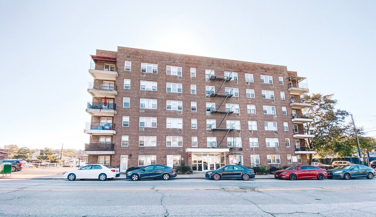 675 McLean Ave Unit 1H, Yonkers, NY 10704 675 McLean Ave Yonkers, NY