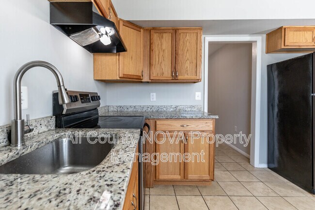Foto del edificio - 1438 Cottonwood Ct