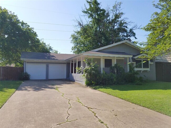 Foto del edificio - 1222 Nantucket Dr