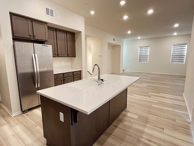 Building Photo - Brand NEW 3 Bedroom Home in Otay Ranch