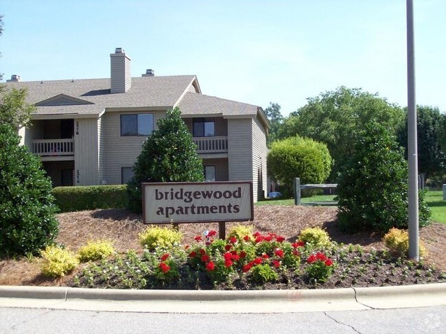 Building Photo - Bridgewood Apartments