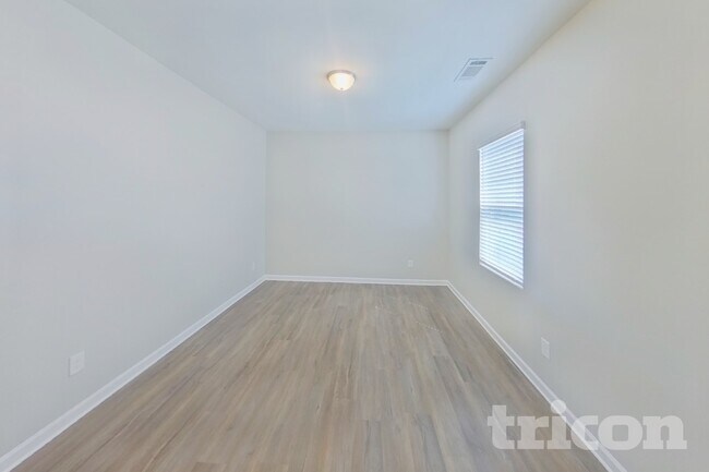 Foto del edificio - 1044 Hudson Ct