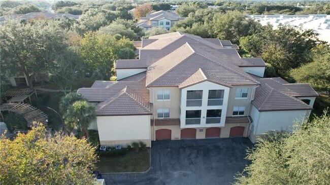 Building Photo - 826 Camargo Way
