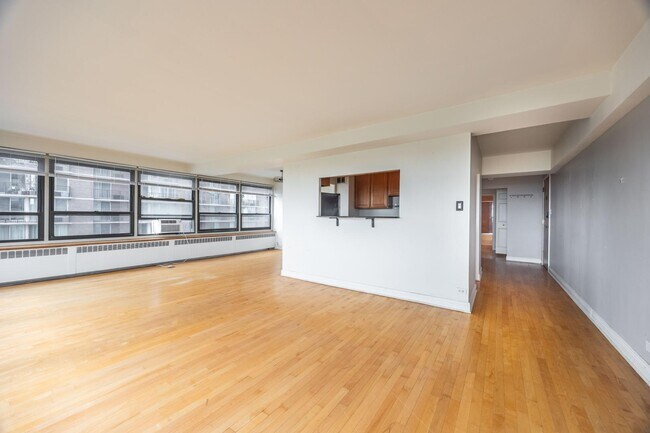 Building Photo - 4180 N Marine Dr