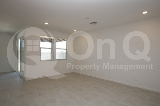 Building Photo - 24144 Hopi St