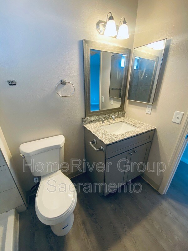 Building Photo - 4375 Oxwood Dr