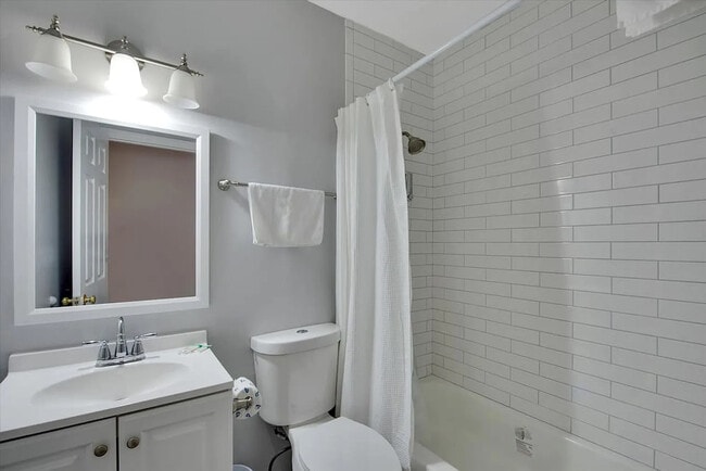Bathroom. - 4206 Castleman Ave