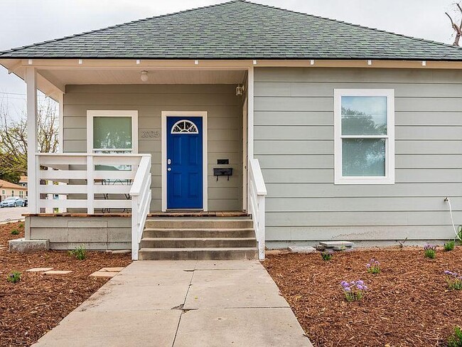 Foto del edificio - 2005 Spring St, Paso Robles, CA 93446