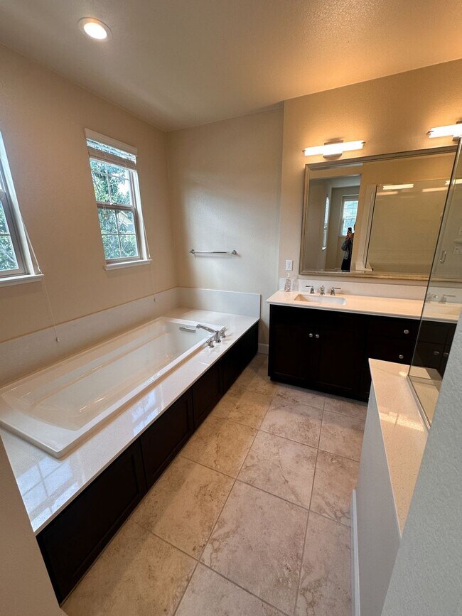 Building Photo - Sage Community Home Available Now!
