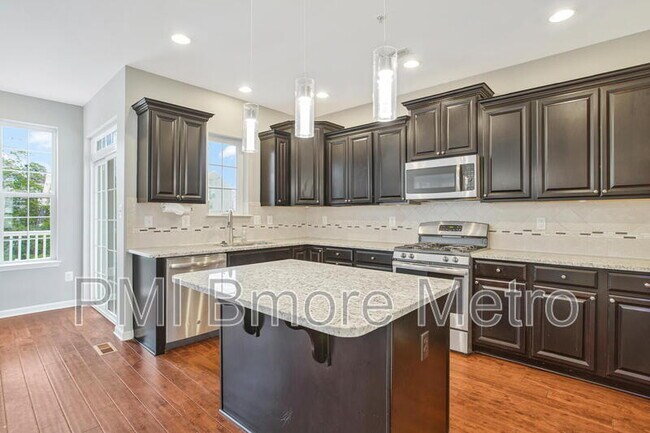 Foto del edificio - 741 Millhouse Dr
