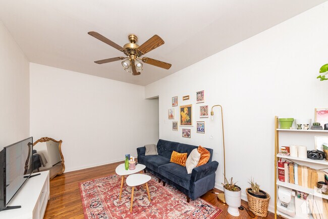 Foto del edificio - 3026 N Halsted St