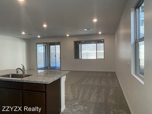 Foto del edificio - 4 br, 2.5 bath House - 391 Spotted Dove St...