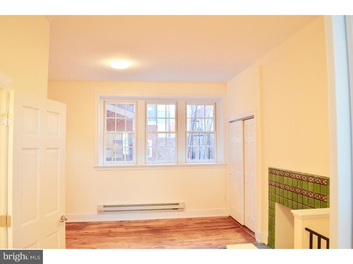 Primary Photo - 510 S Front St