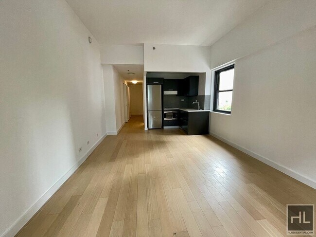Building Photo - East 39th Street