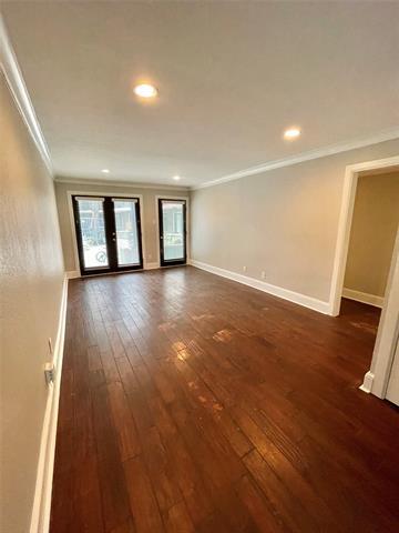 Foto del edificio - 7770 Meadow Rd