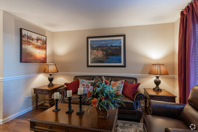 1HAB, 1BA - 550 ft² - The Park at Salerno
