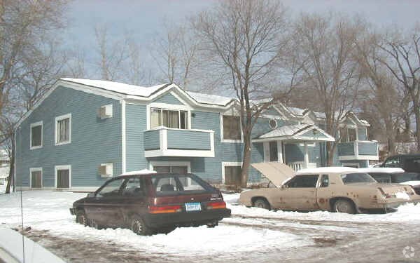 Foto del edificio - 1429 Case Ave