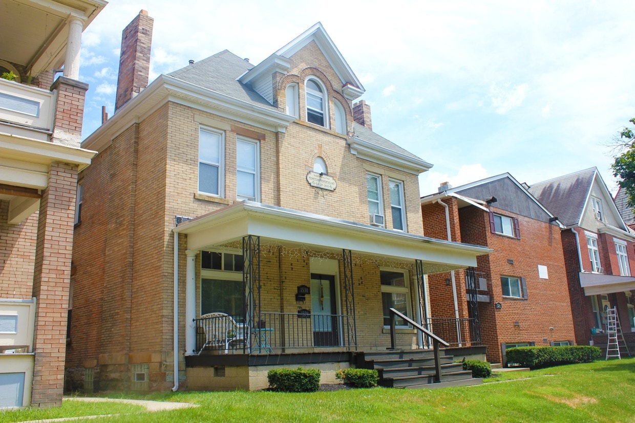 15281530 Neil Ave, Columbus, OH 43201 Apartments in Columbus, OH