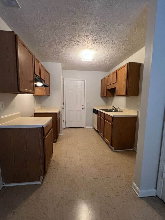 Building Photo - 9235-9237 Carr Cir