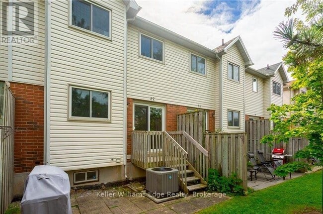 Building Photo - 2920 Headon Forest Dr