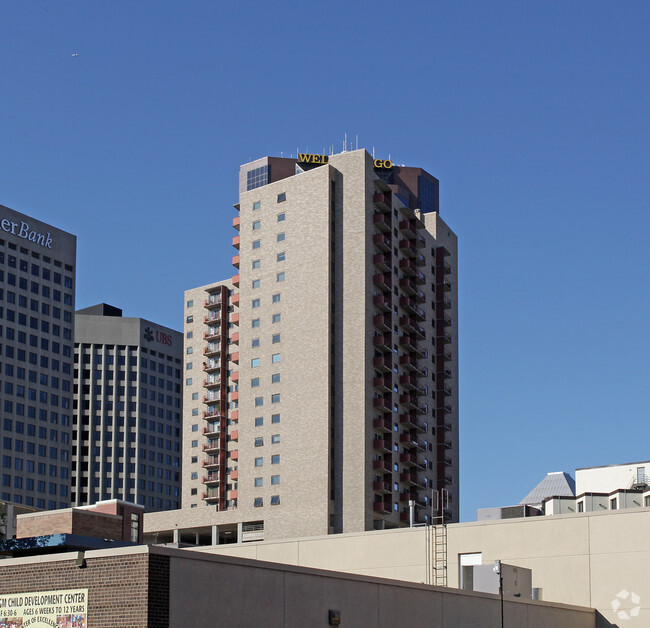 Building Photo - City Walk