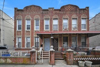 Building Photo - 438 E 98th St