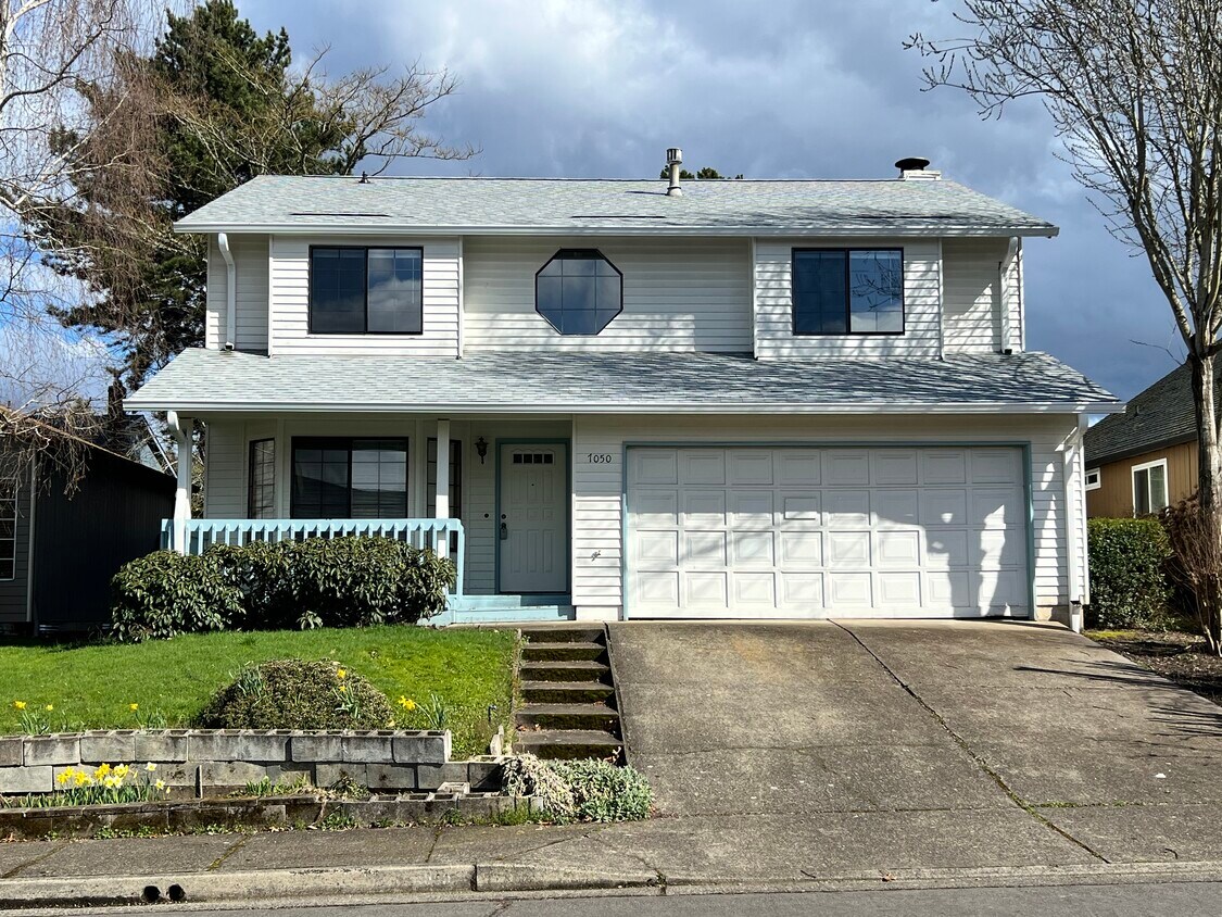 Primary Photo - 7050 SW 174th Ave