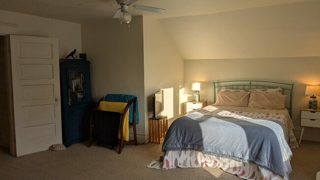 Foto del edificio - 422 S Jefferson St