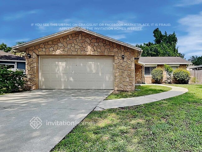 Building Photo - 6033 99th Ct N