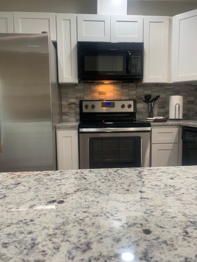 Foto del edificio - 705 Del Mar Ln